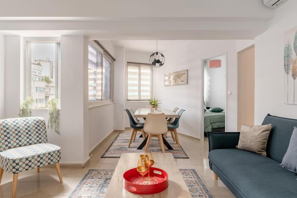 Brand New Bright Modern 6Bdr Apt-1Min To Acropolis Αθήνα Εξωτερικό φωτογραφία