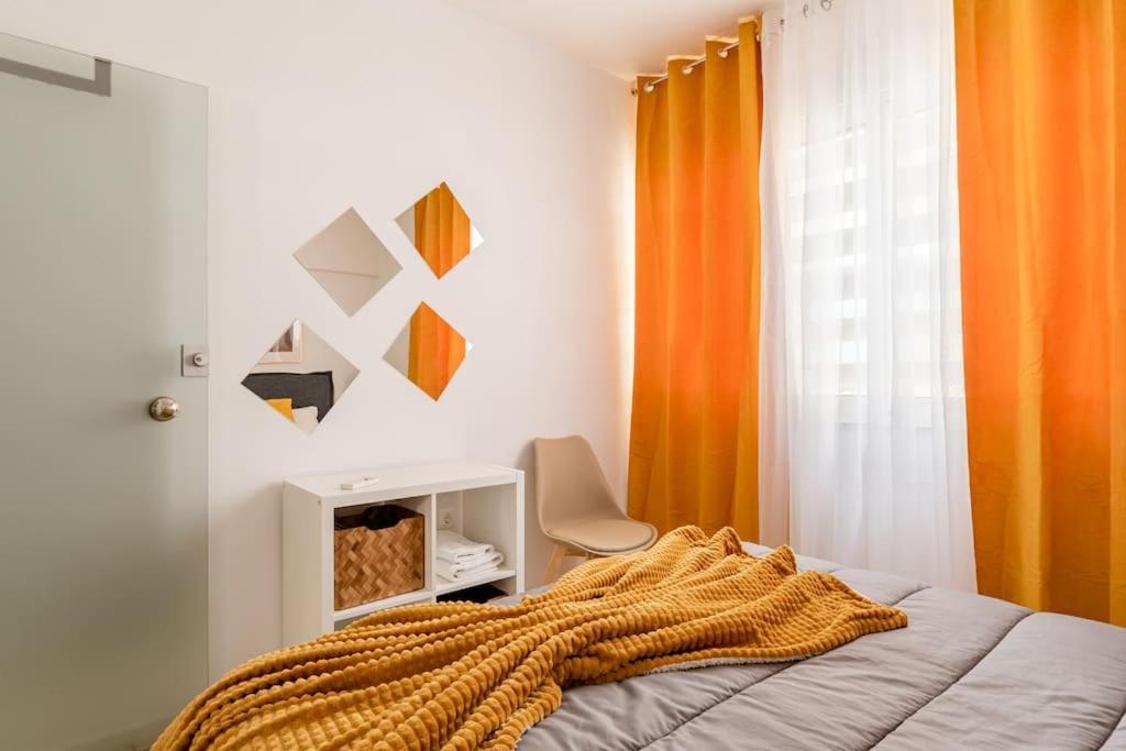 Brand New Bright Modern 6Bdr Apt-1Min To Acropolis Αθήνα Εξωτερικό φωτογραφία