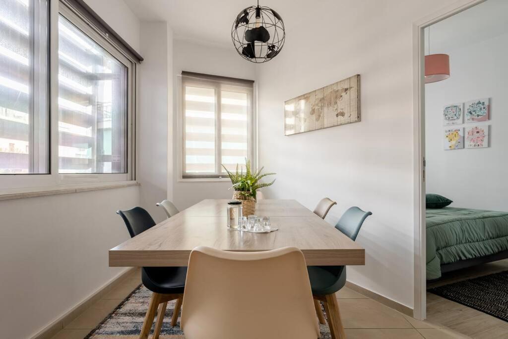 Brand New Bright Modern 6Bdr Apt-1Min To Acropolis Αθήνα Εξωτερικό φωτογραφία